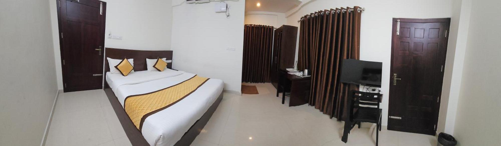 Blueway Residency Downtown Hotel Thiruvananthapuram Exterior photo