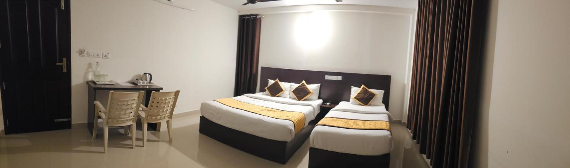 Blueway Residency Downtown Hotel Thiruvananthapuram Exterior photo