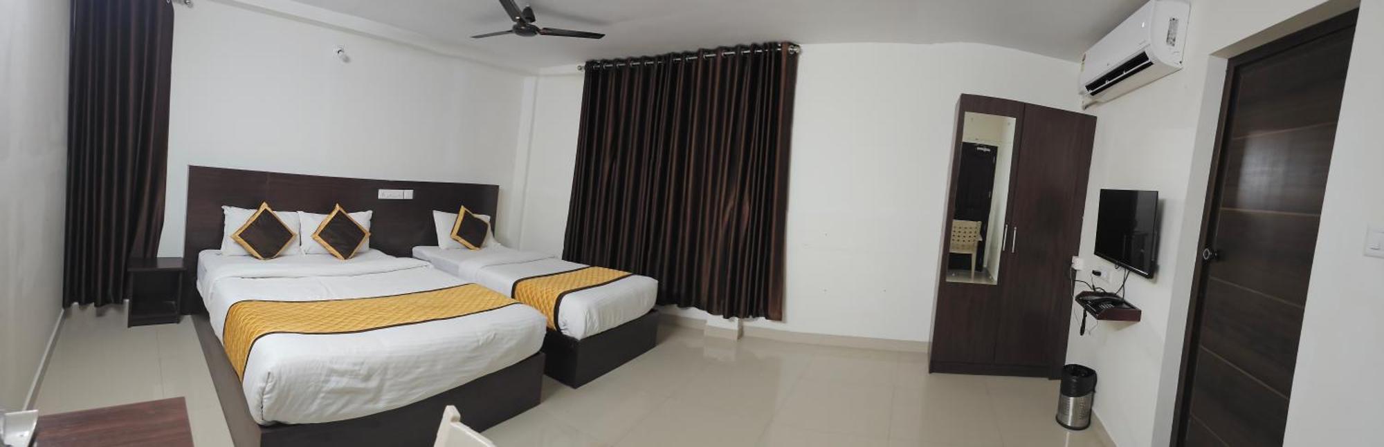 Blueway Residency Downtown Hotel Thiruvananthapuram Exterior photo